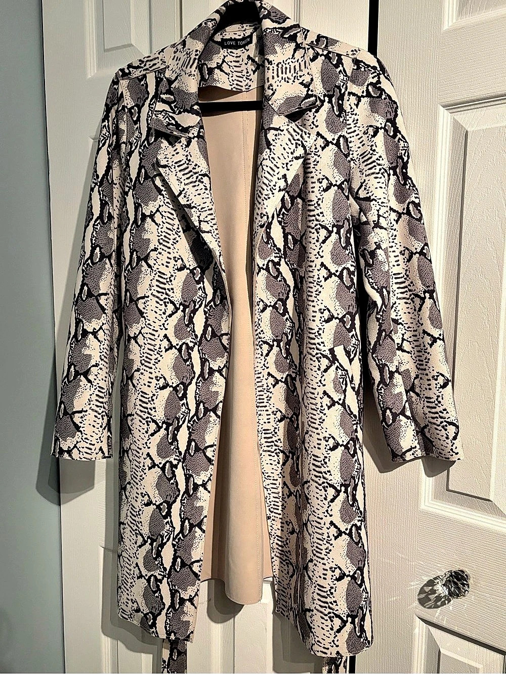 Love Token Kobe Snake Print Coat